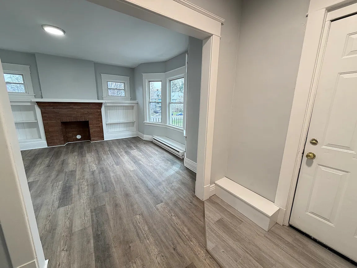 1 bed 1 bath- 2026 Hertel Ave APT 3, Buffalo, NY 14214
