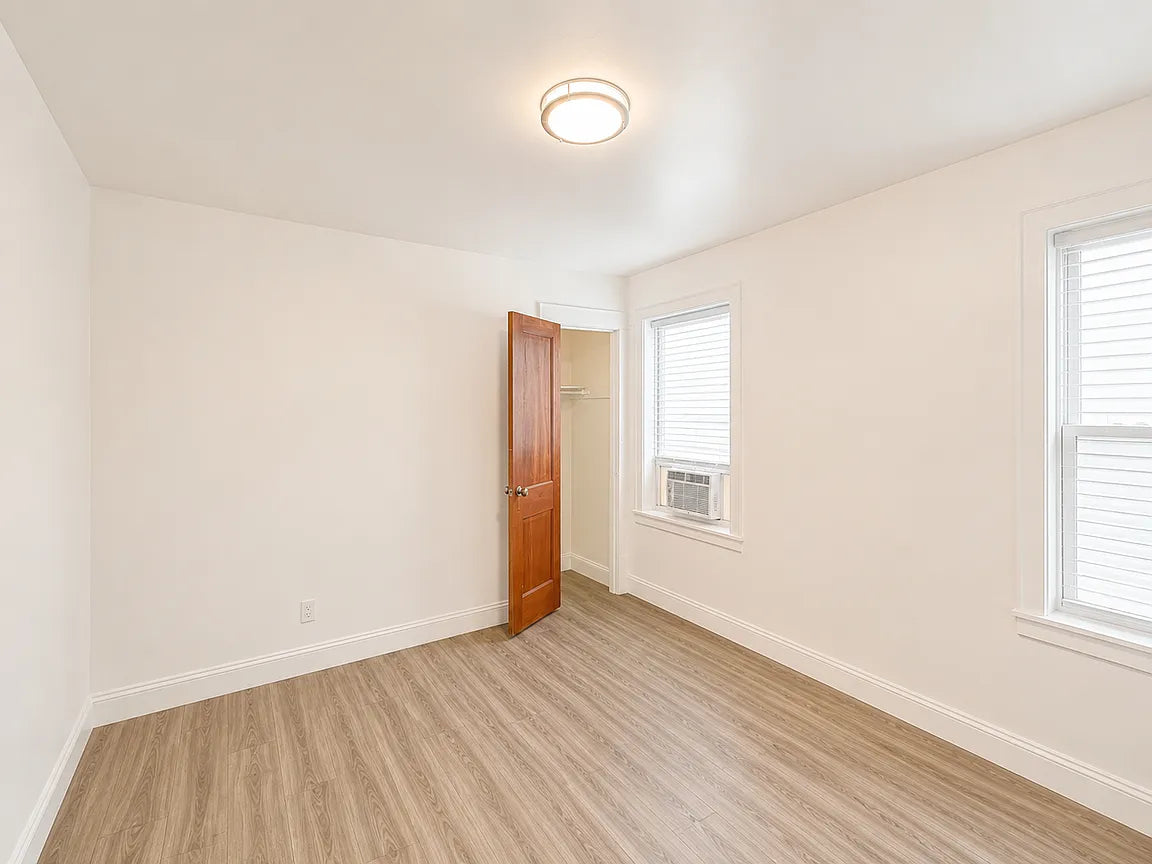 3 bed 1 bath - 42 Custer St Floor 2, Buffalo, NY 14214