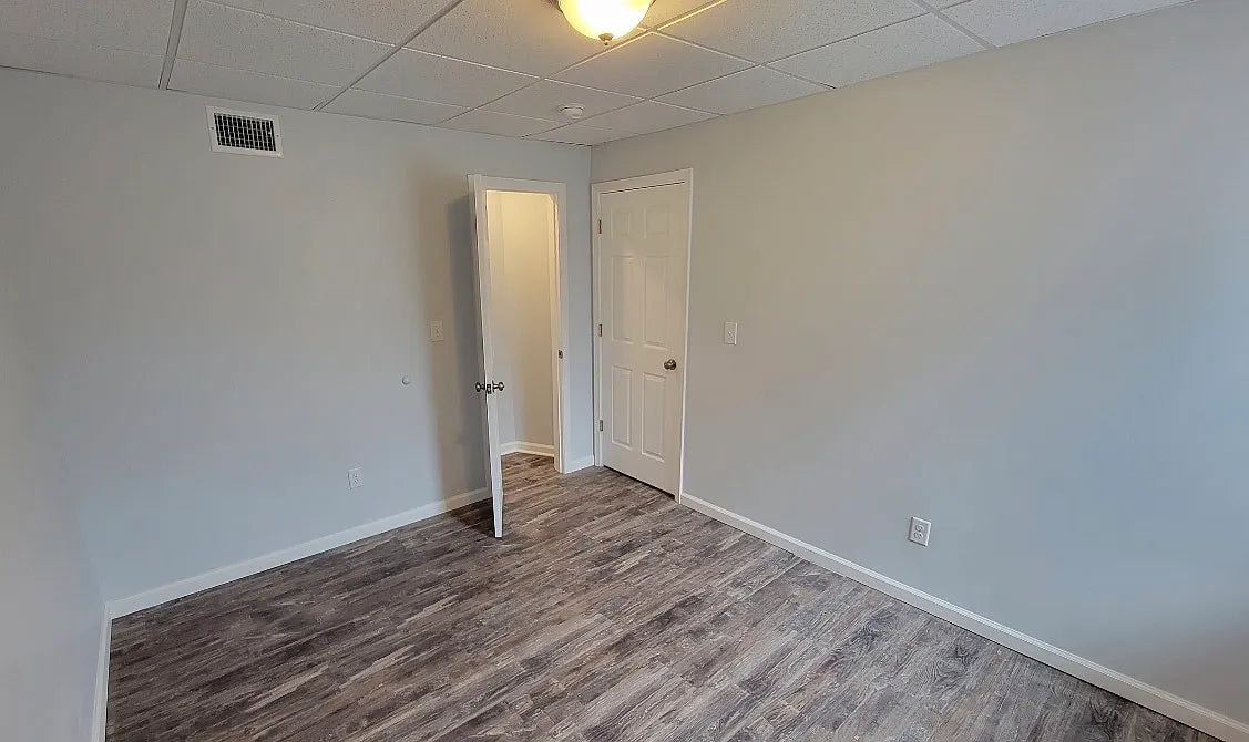 2 bed 1 bath- 1961 Seneca St #2, Buffalo, NY 14210