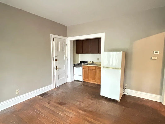 114 Crescent Ave APT 2, Buffalo, NY 14214