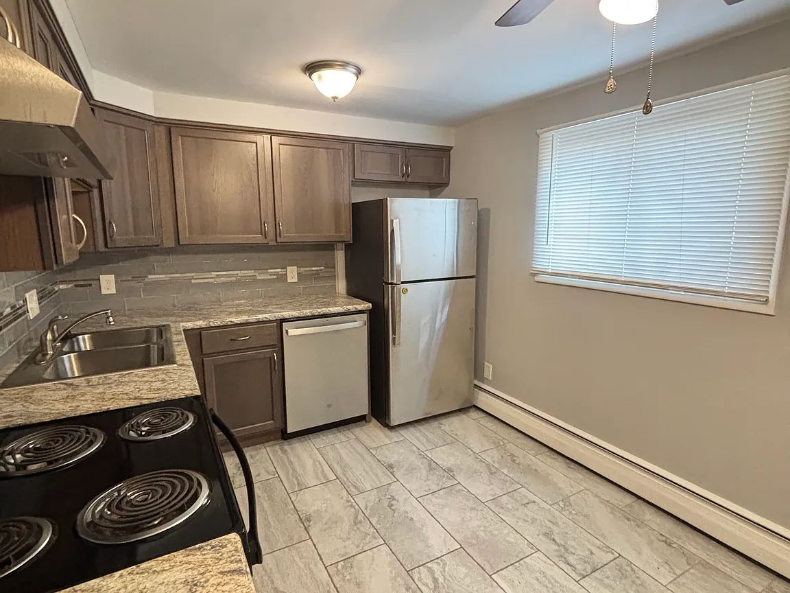 1347 Ransom Rd #7 Grand Island, NY 14072