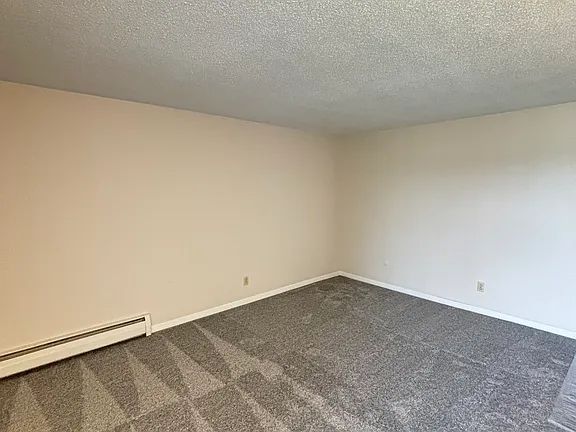 1347 Ransom Rd #9, Grand Island, NY 14072