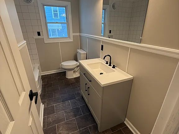 3 bed 1 bath - 154 Harlem Rd Floor 1, Buffalo, NY 14224