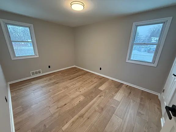 3 bed 1 bath - 154 Harlem Rd Floor 1, Buffalo, NY 14224