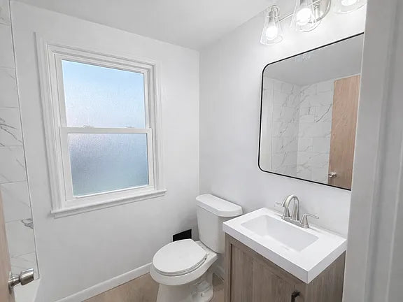 1 bed 1 bath- 187 Brookside Dr Floor 2, Buffalo, NY 14220