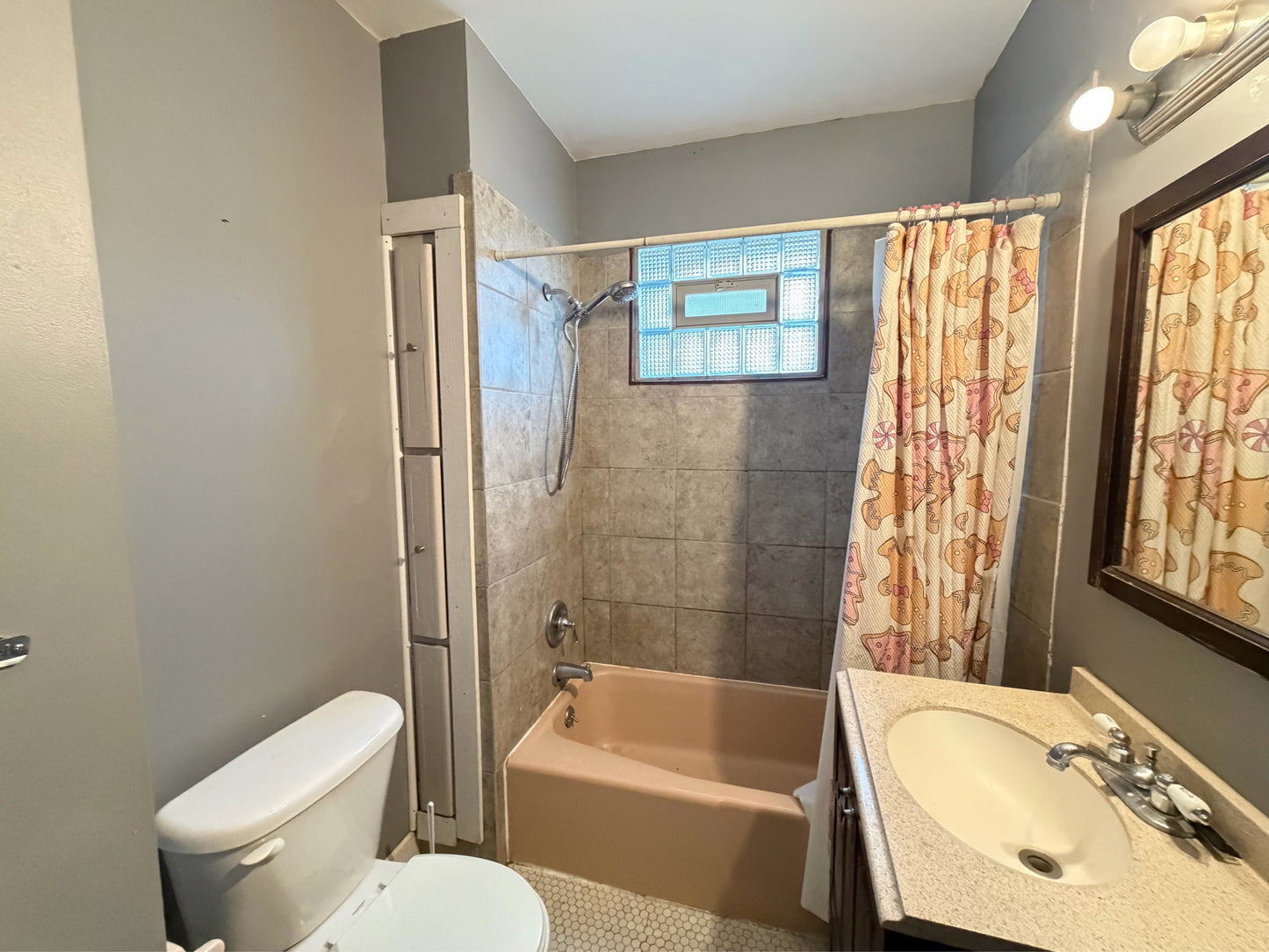 3 bed 1 bath - 418 Colvin Avenue - Upper Buffalo, NY 14216