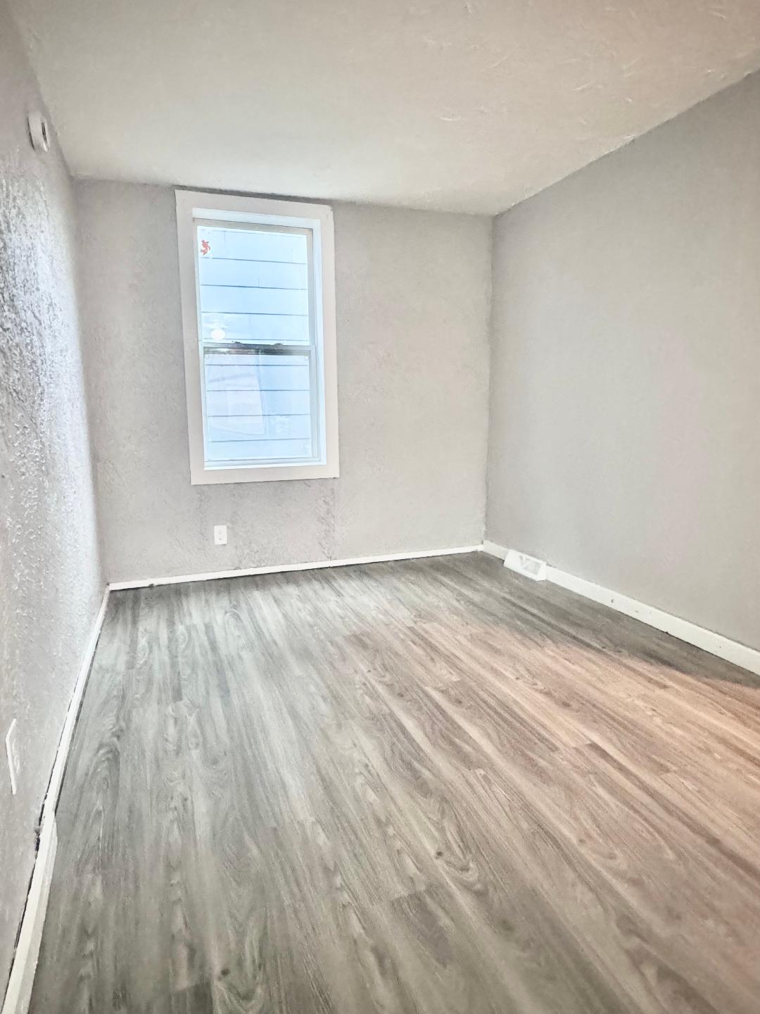 1 bed 1 bath - 114 Huetter Avenue - 2 Buffalo, NY 14207