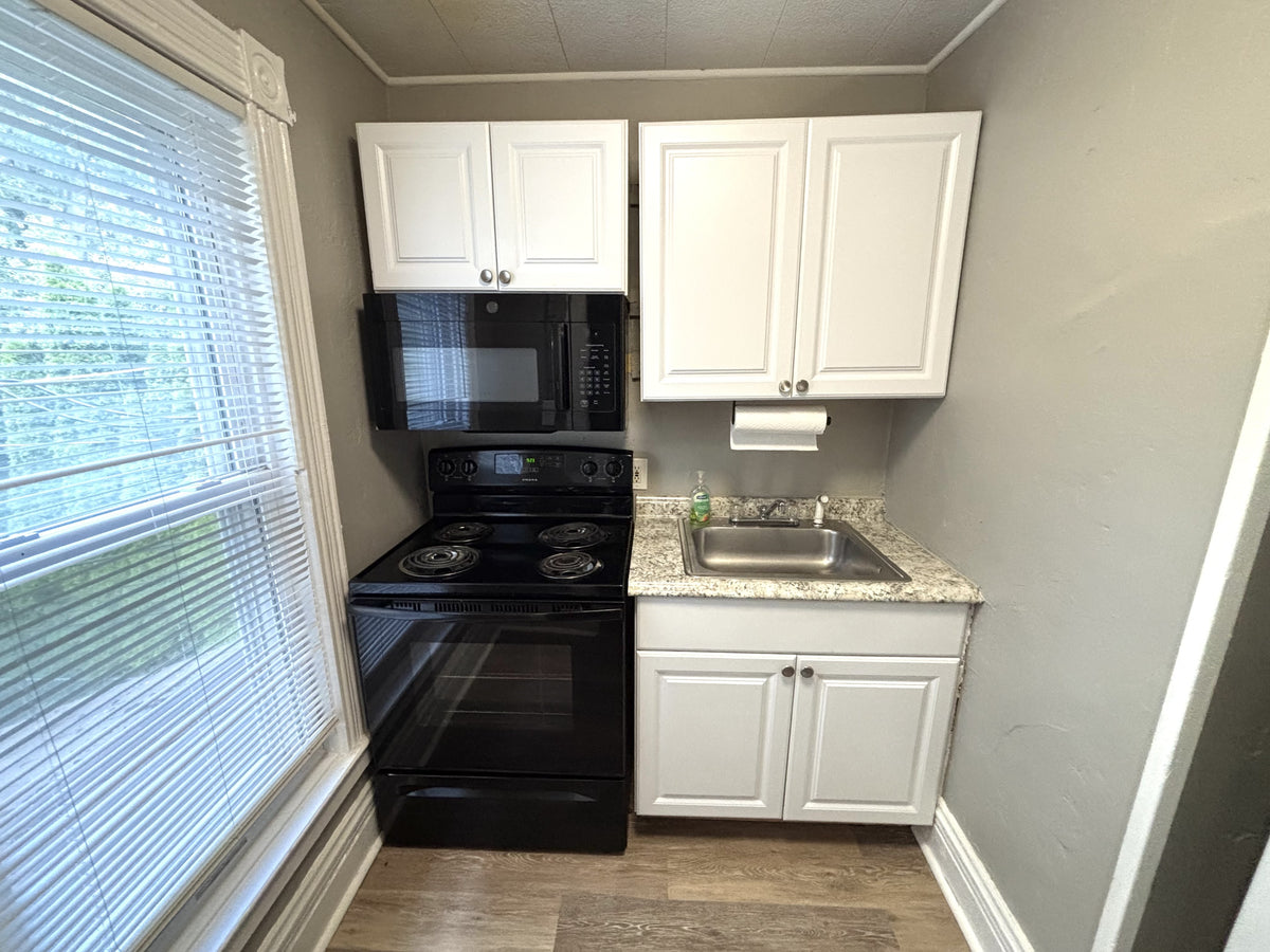 1 bed 1 bath - 321 Washburn Street - 2 Lockport, NY 14094