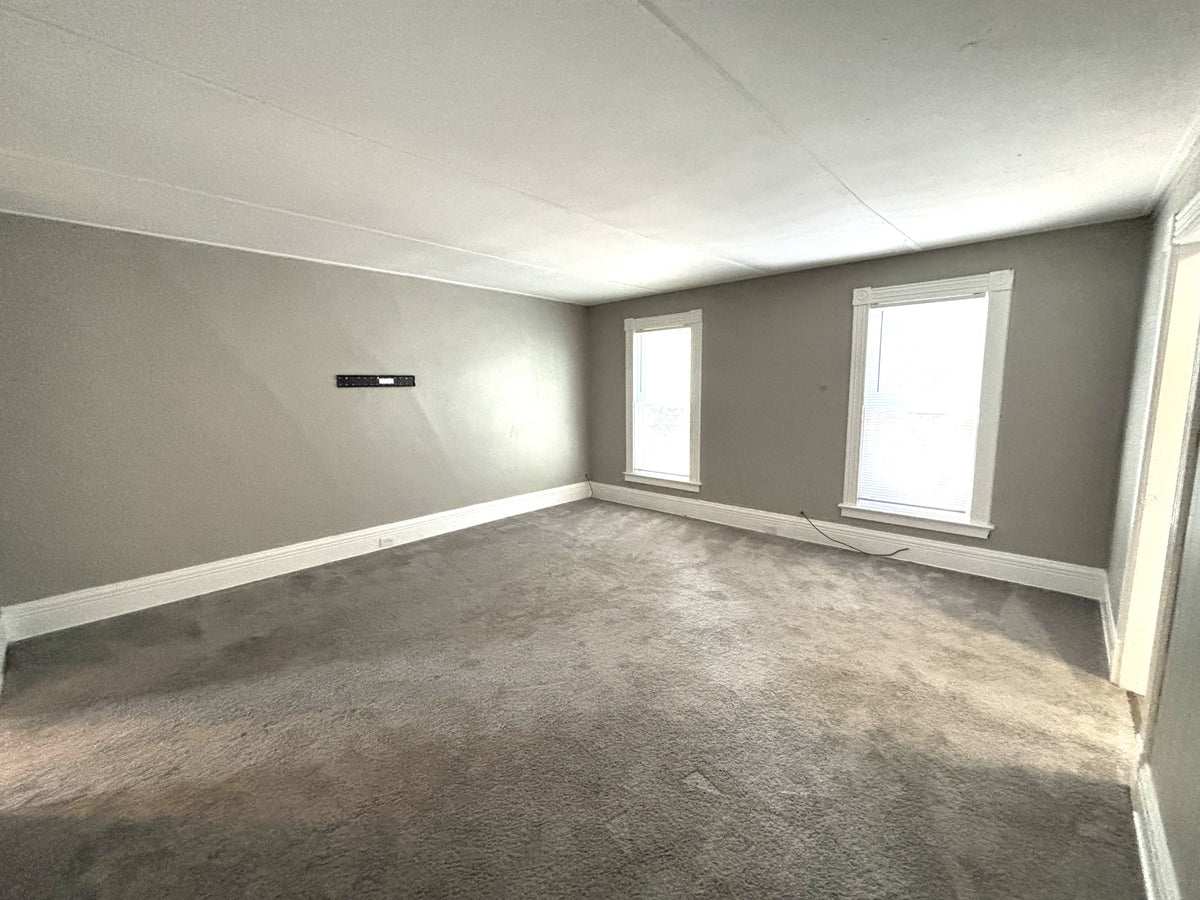 1 bed 1 bath - 321 Washburn Street - 2 Lockport, NY 14094