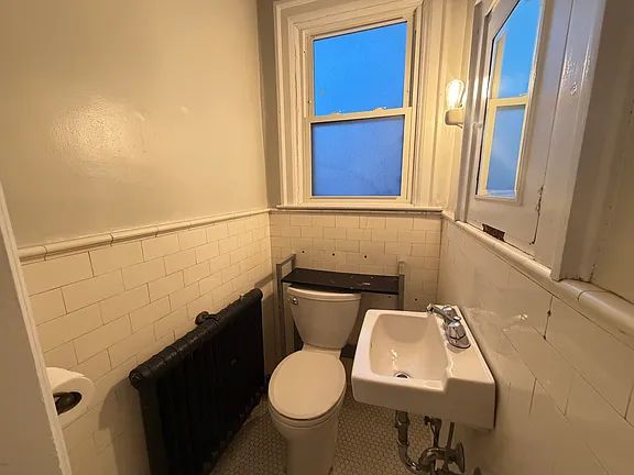 201 Linwood Ave APT 2, Buffalo, NY 14209