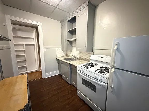 201 Linwood Ave APT 2, Buffalo, NY 14209