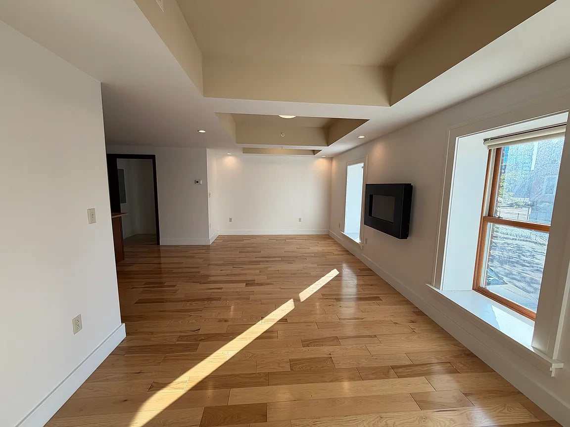 1 bed 2 bath - 111 Genesee St, APT 201, Buffalo, NY 14203