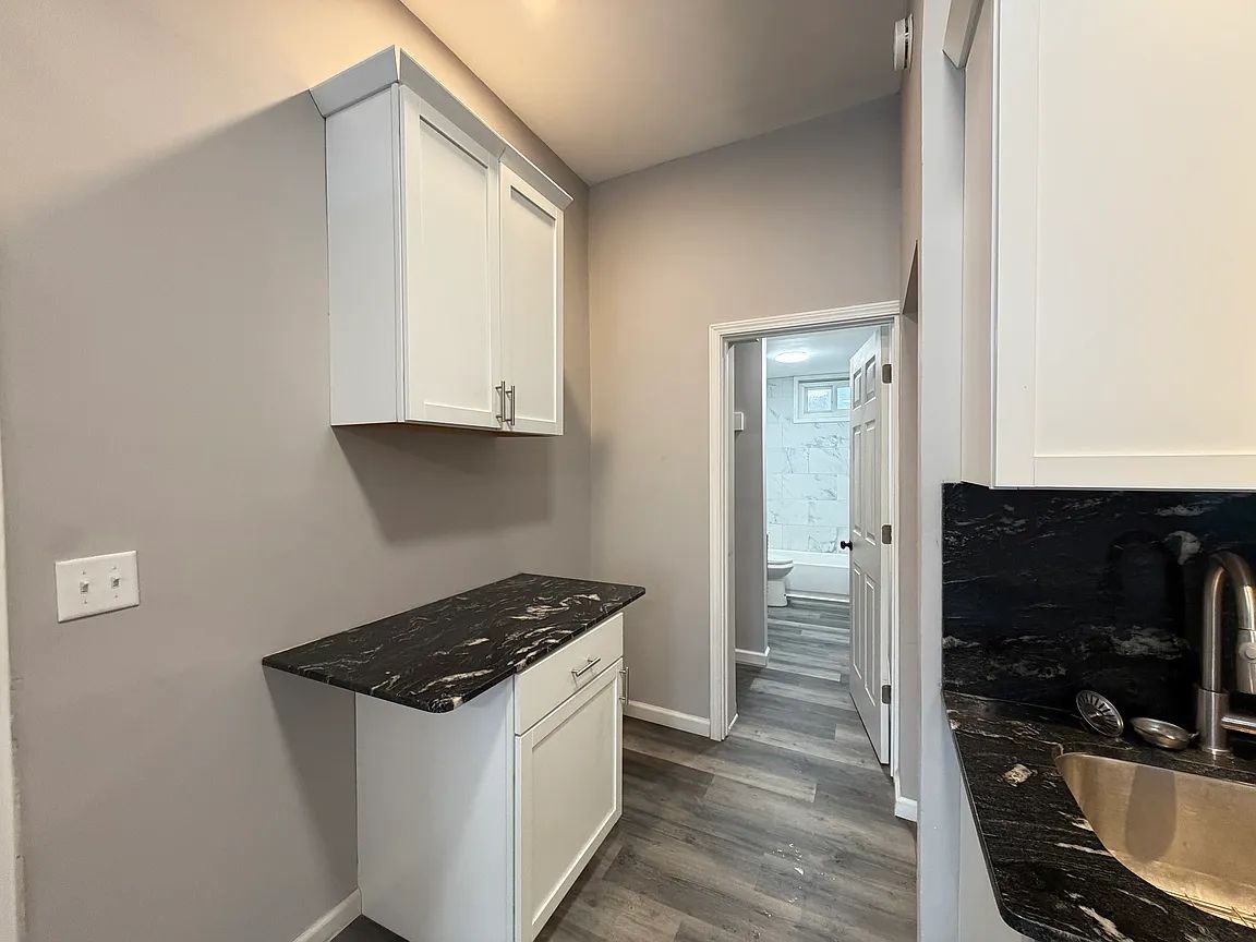 1 bed 1 bath - 232 Richmond Ave #6, Buffalo, NY 14222