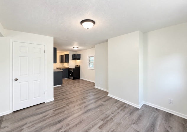 3 bed 1 bath - 5714 Buffalo Avenue - 2 Niagara Falls, NY 14304