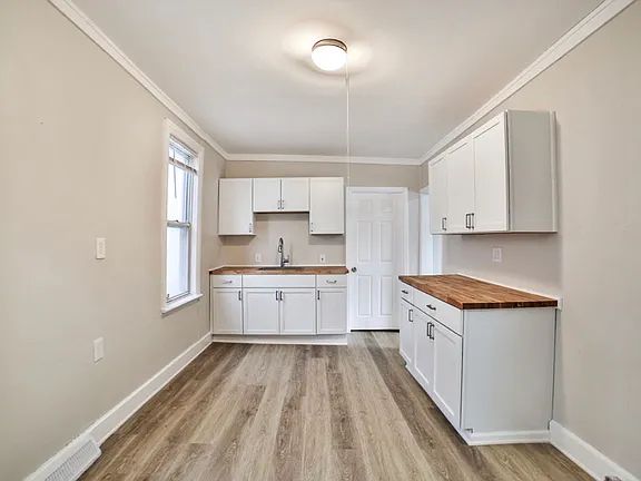 2 bed 1 bath - 247 Barton St Unit 1, Buffalo, NY 14213