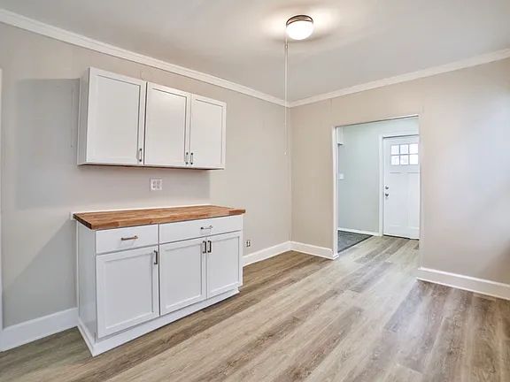 2 bed 1 bath - 247 Barton St Unit 1, Buffalo, NY 14213