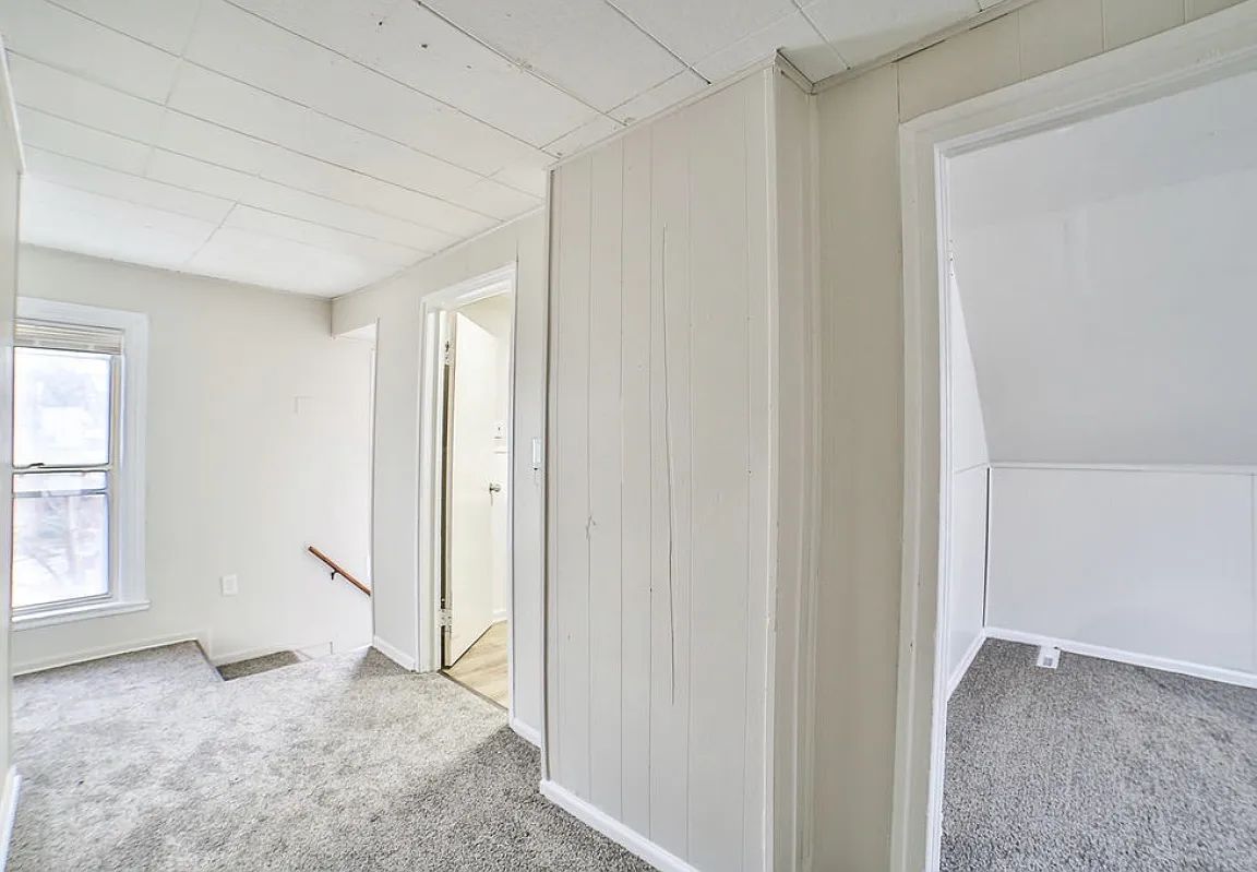 2 bed 1 bath - 247 Barton St Unit 1, Buffalo, NY 14213