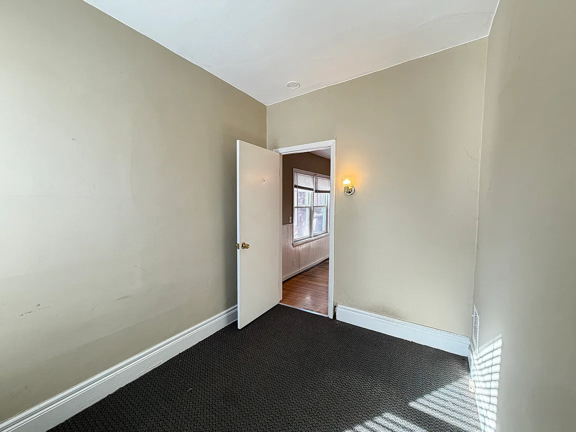 2 bed 1 bath- 261 Richmond Ave #1, Buffalo, NY 14222