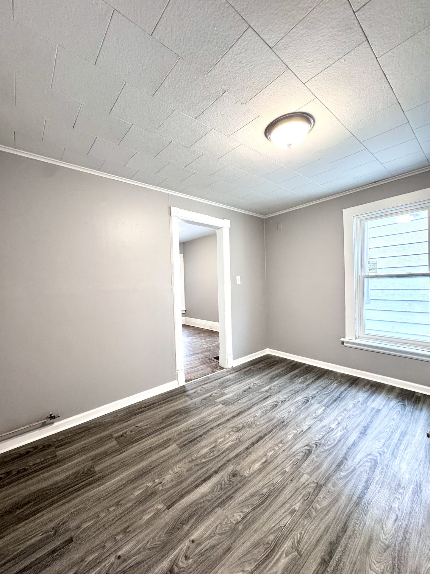 3 bed 1 bath - 339 Hampshire Street - 2 Buffalo, NY 14213