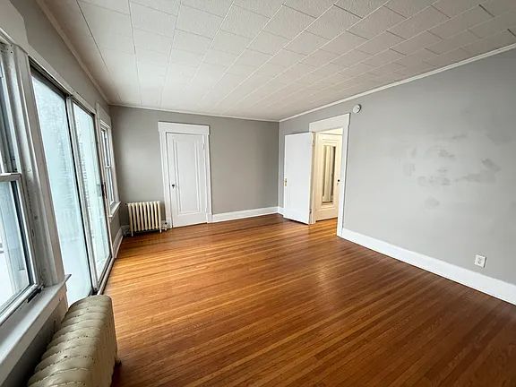 3 bed 2 bath - 29 Crowley Ave, Buffalo, NY 14207