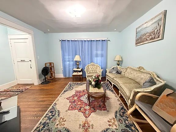 29 Custer St #1, Buffalo, NY 14214