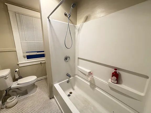 29 Custer St #1, Buffalo, NY 14214