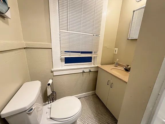 29 Custer St #1, Buffalo, NY 14214