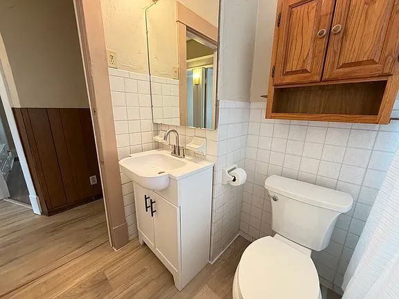 3 bed 1 bath - 300 N Park Ave Unit 1, Buffalo, NY 14216