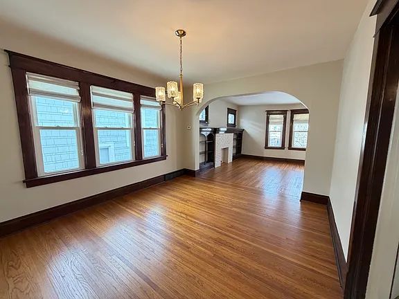 3 bed 1 bath - 300 N Park Ave Unit 2, Buffalo, NY 14216