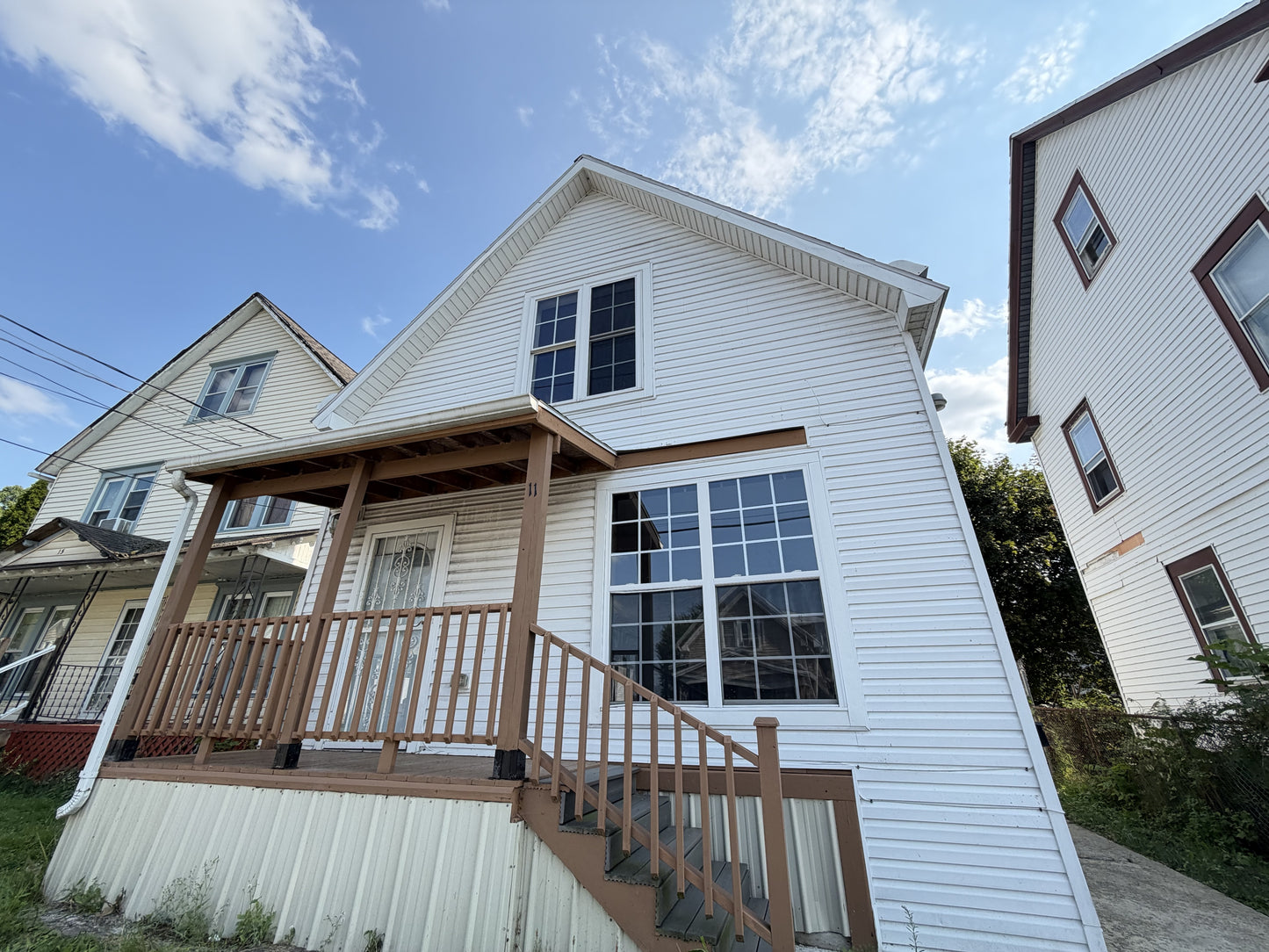 4 bed 2 bath - 11 Pooley Place - Front House Buffalo, NY 14213