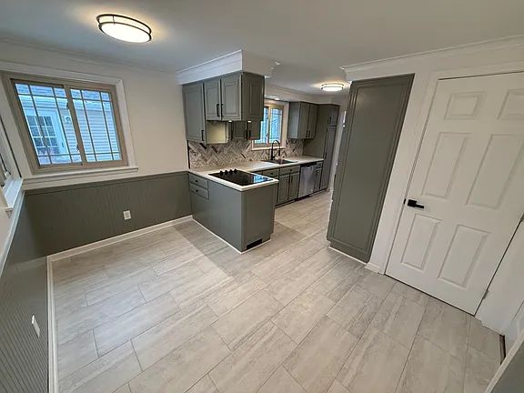 307 Grandview Ave, Buffalo, NY 14223