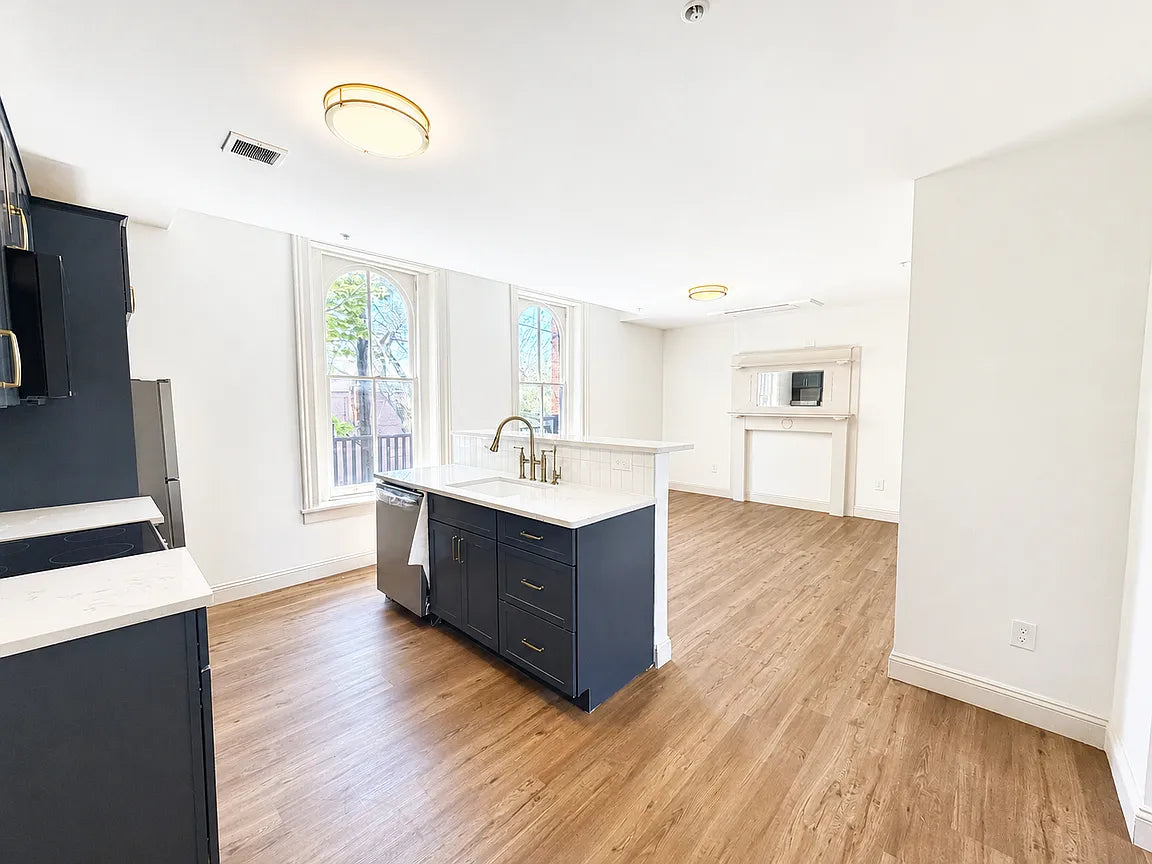 1 bed 1 bath- 319 Connecticut St, # 3, Buffalo, NY 14213