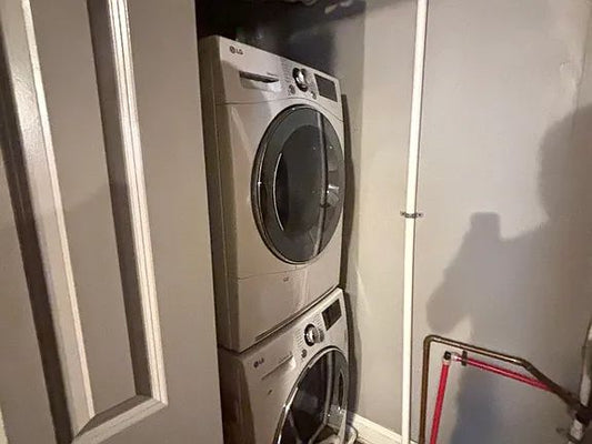 31 Tamarack St #104, Buffalo NY 14220