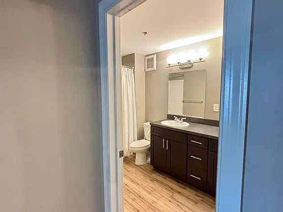 31 Tamarack St #202 Buffalo NY 14220