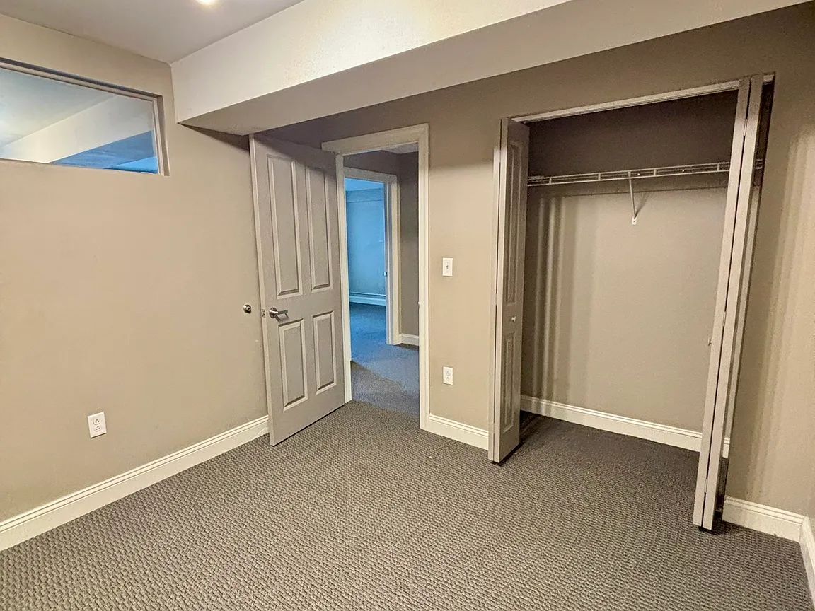 31 Tamarack St #202 Buffalo NY 14220