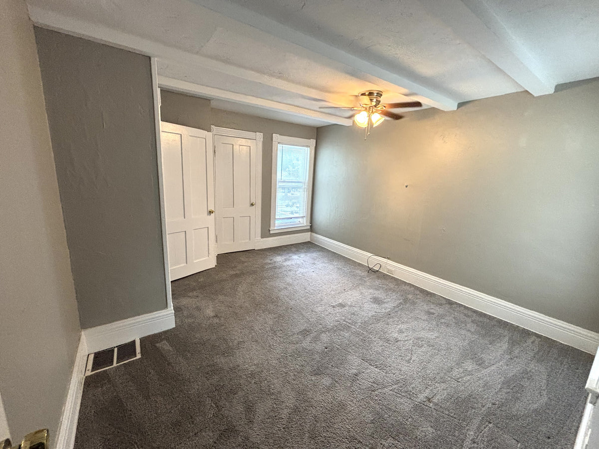 1 bed 1 bath - 321 Washburn Street - 2 Lockport, NY 14094