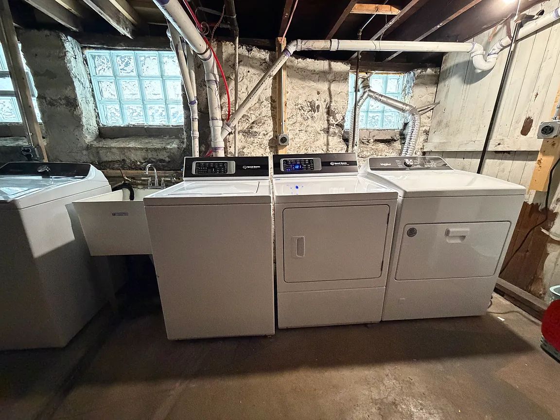 331 Bedford Ave #2, Buffalo, NY 14216