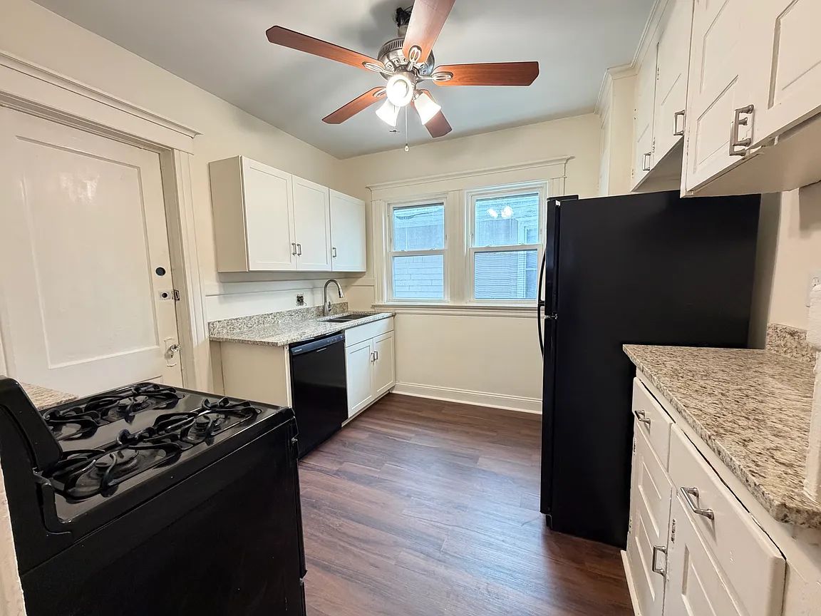 331 Bedford Ave #2, Buffalo, NY 14216