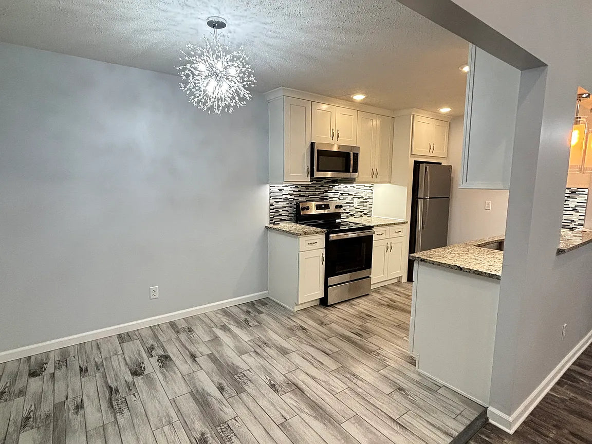 2 bed 1 bath- 285 E Park Dr, Tonawanda, NY 14150