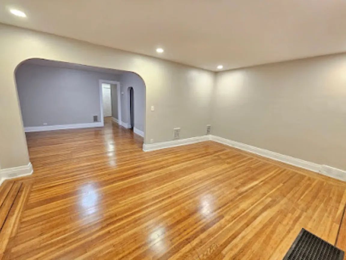 34 Rugby Rd, Buffalo, NY 14216