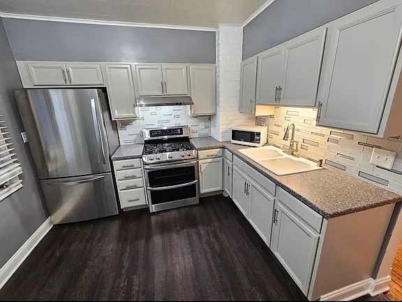 34 Rugby Rd, Buffalo, NY 14216