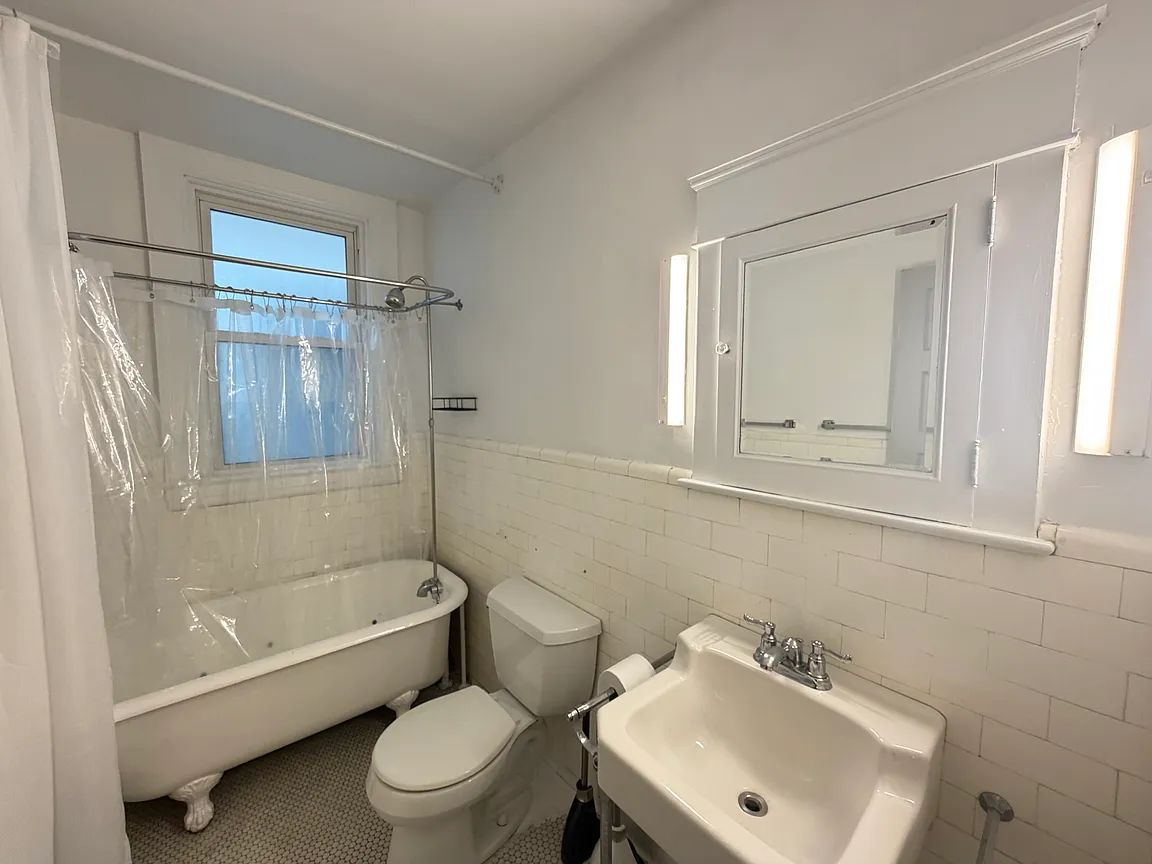 356 Woodward Dr #U, Buffalo, NY 14224