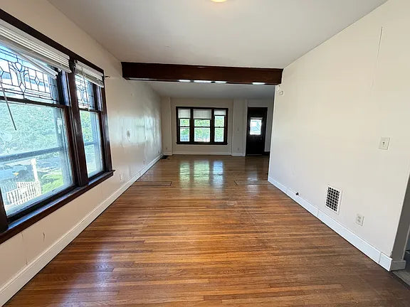 3 bed 1 bath - 92 Alsace Ave, # 2, Buffalo, NY 14220