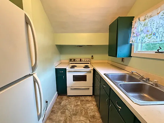 1 bed 1 bath - 75 Schaefer Rd Floor 2, Buffalo, NY 14218