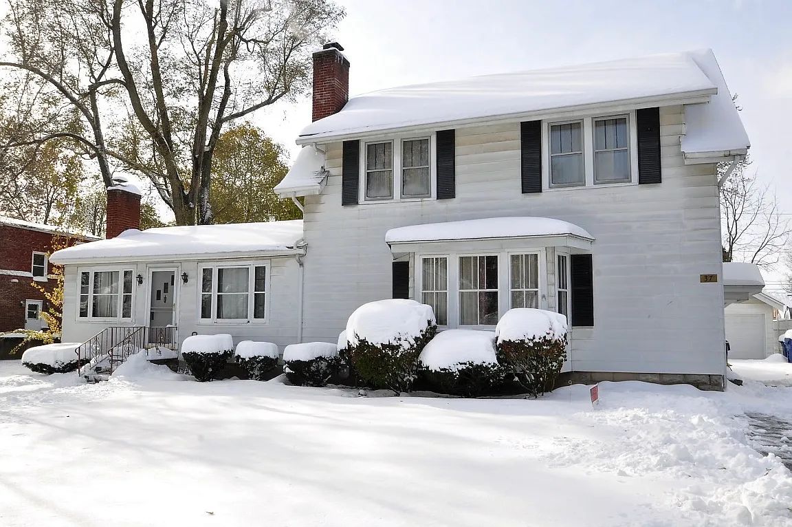 37 Arlington Rd #1, Buffalo, NY 14221