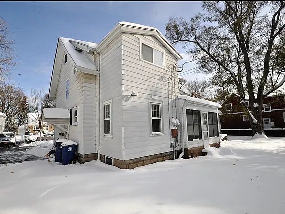 37 Arlington Rd #1, Buffalo, NY 14221