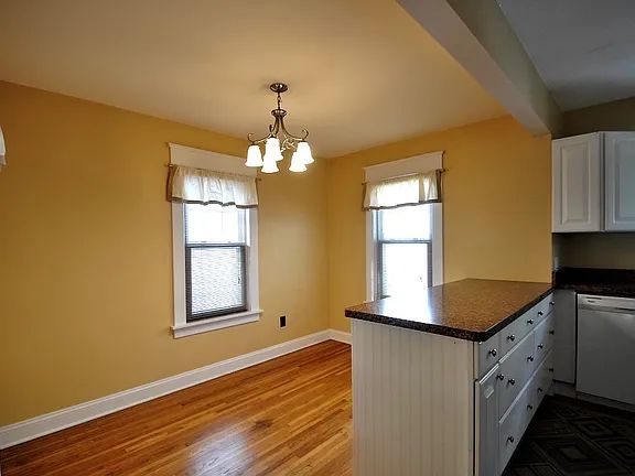 37 Arlington Rd #1, Buffalo, NY 14221