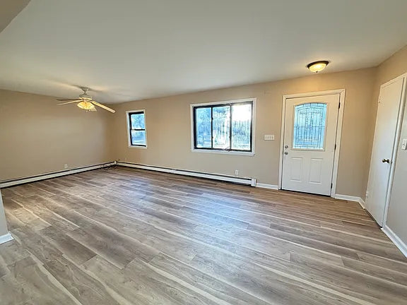 4 bed 1 bath- 6 Campus Dr N, Amherst, NY 14226