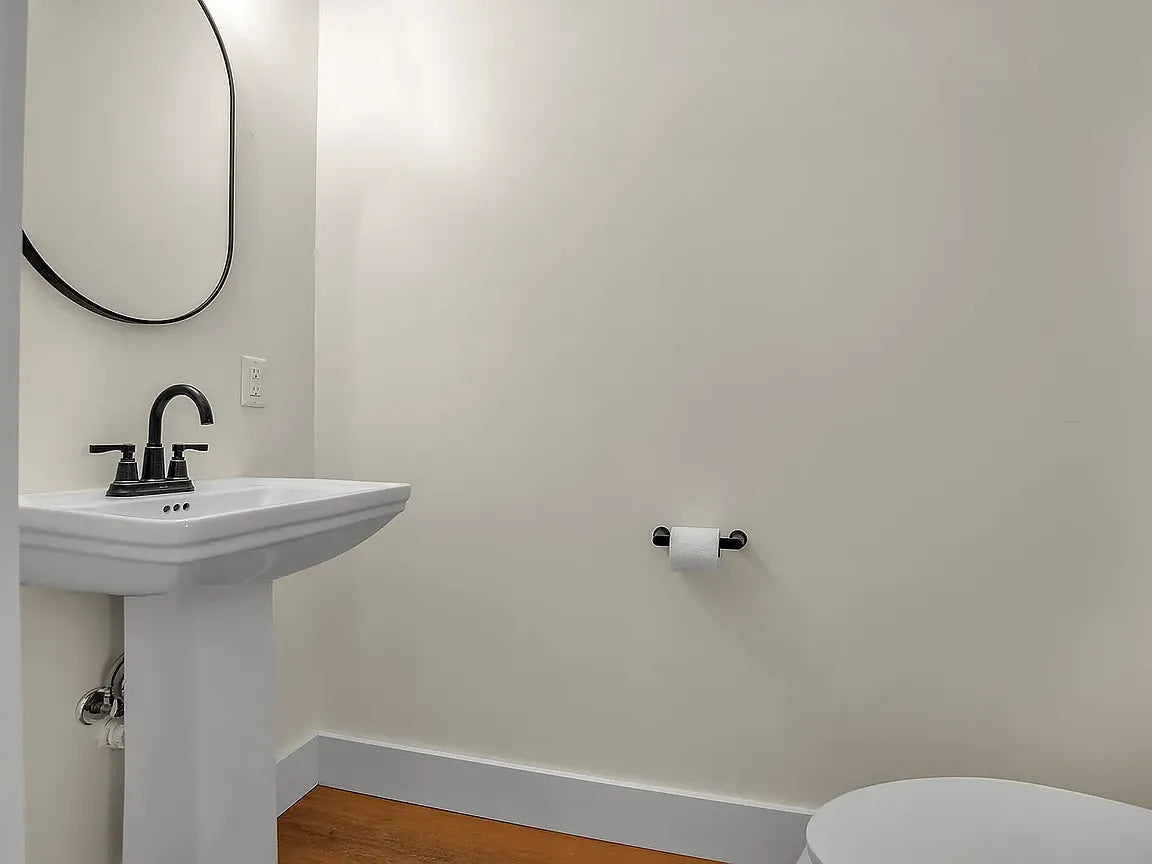 5 bed 2.5 bath- 284 Harding Rd, Buffalo, NY 14221