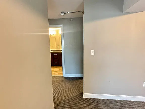 31 Tamarack St #202, Buffalo NY 14220